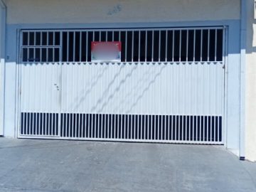 Casa com Su�te e Garagem para 2 Carros � S�o Judas