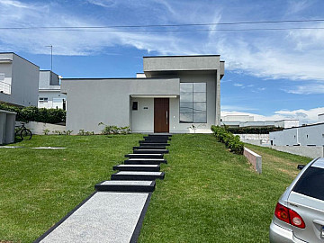 Casa no Terras de Mont Serrat � 4 dormit�rios e 1.100m�