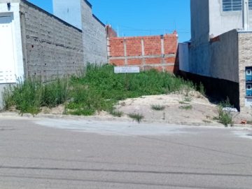 Lote � venda no Morro da Mata � 180m�